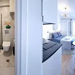 Apartment Perea Luxury 20 Miters From Sea In Downtown Of Perea Peraía