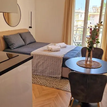 Апартаменты Luxury In Downtown Of Perea *
