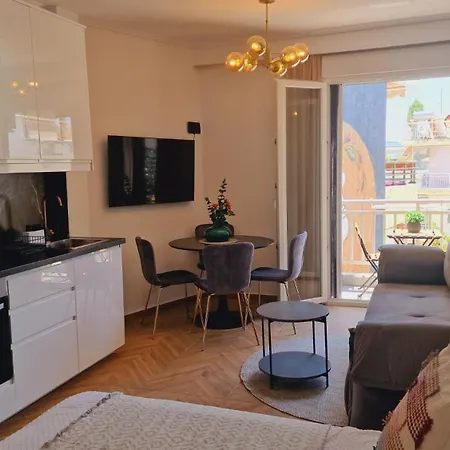 Apartmán Perea Luxury 20 Miters From Sea In Downtown Of Perea *